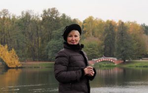 woman-994616_640